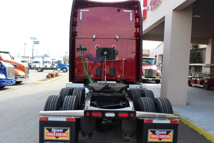 2023 Peterbilt 579-4