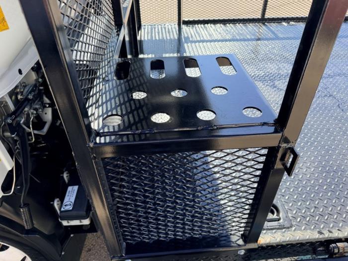 2025 Isuzu NPR-HD-14