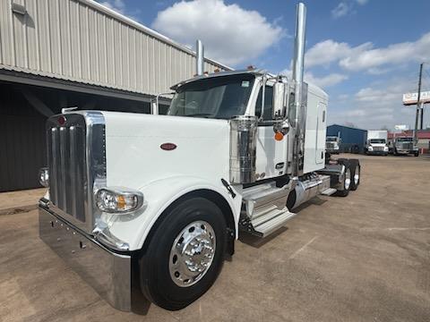 2027 Peterbilt 589-1