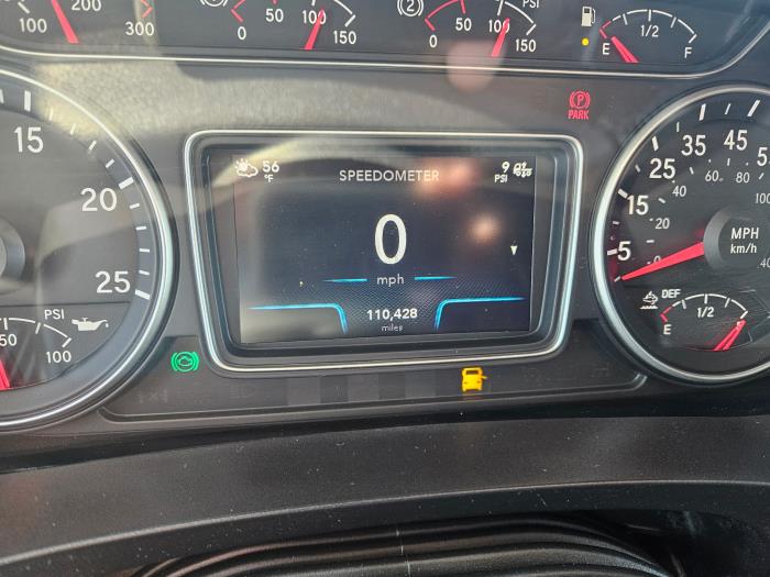 2024 International HX520-10