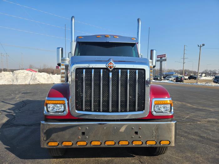 2024 International HX520-2