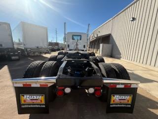 2027 Peterbilt 589-7