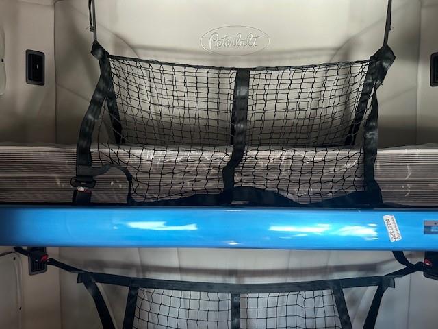 2027 Peterbilt 579-21