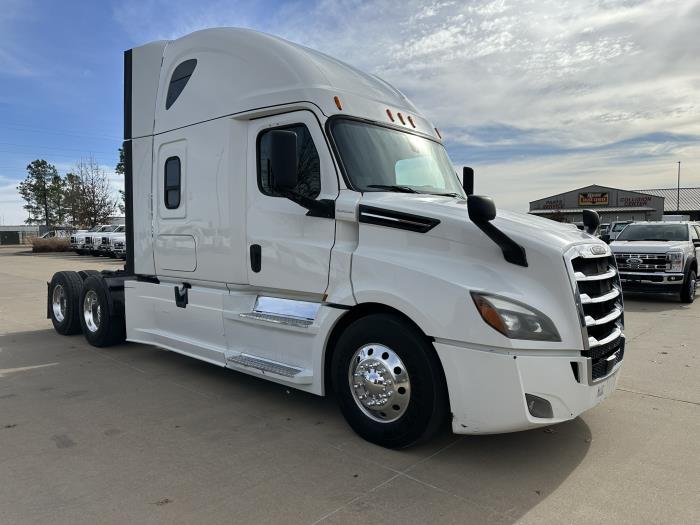 2019 Freightliner Cascadia-1