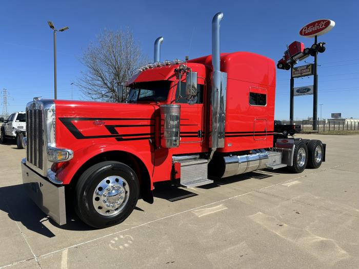 2024 Peterbilt 389-1