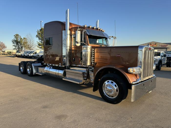 2024 Peterbilt 389-2