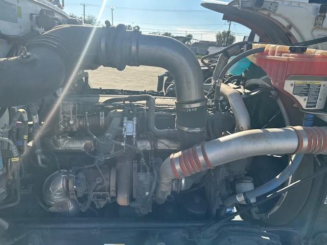 2019 Peterbilt 389-1