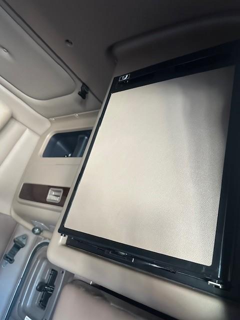 2018 Peterbilt 389-8