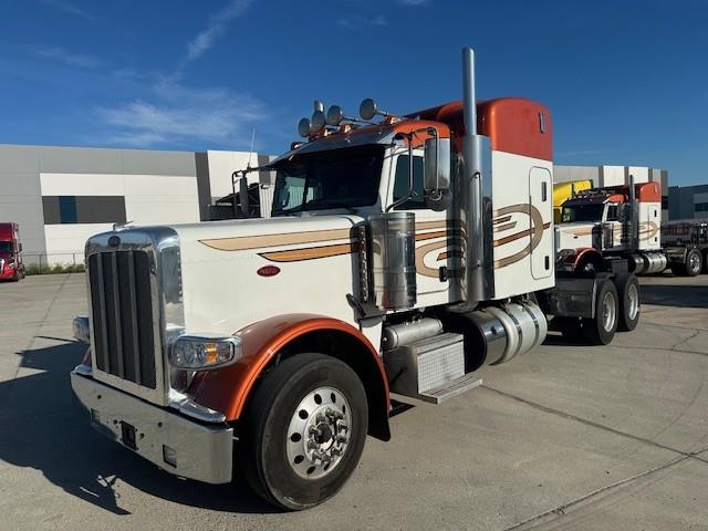 2018 Peterbilt 389-0