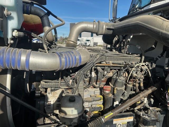 2019 Peterbilt 389-10