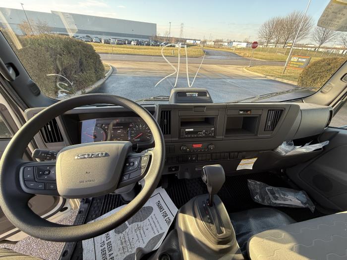 2025 Isuzu NPR-HD-23