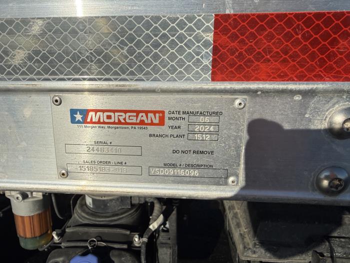 2025 Isuzu NPR-HD-11