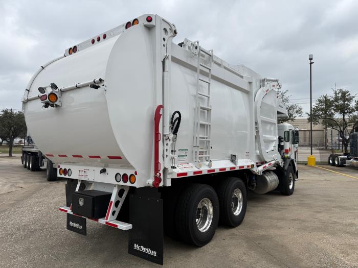 2026 Peterbilt 520-5