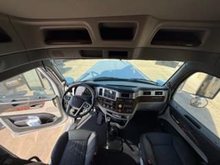 2027 Peterbilt 589-5