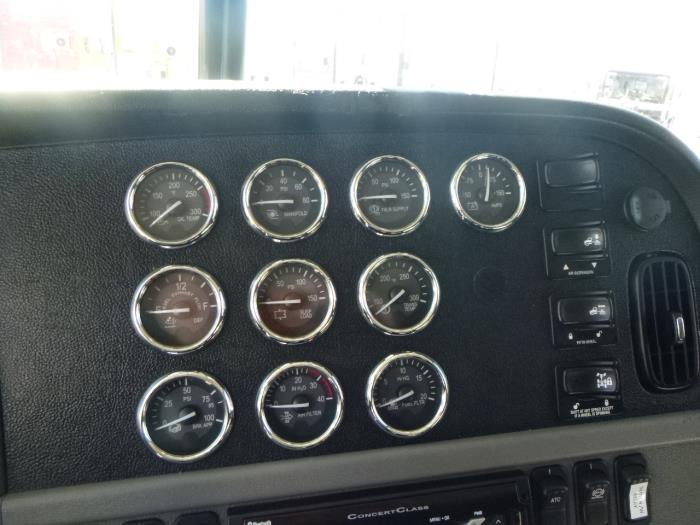 2020 Peterbilt 389-21