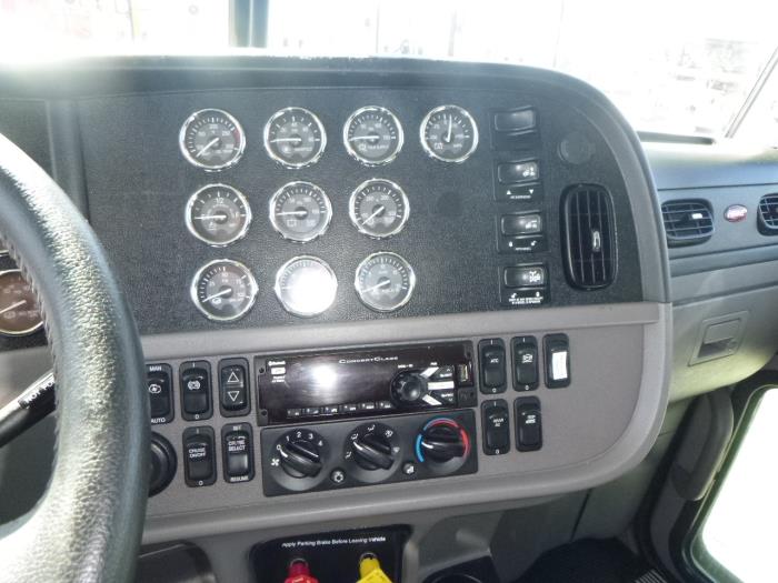 2020 Peterbilt 389-22