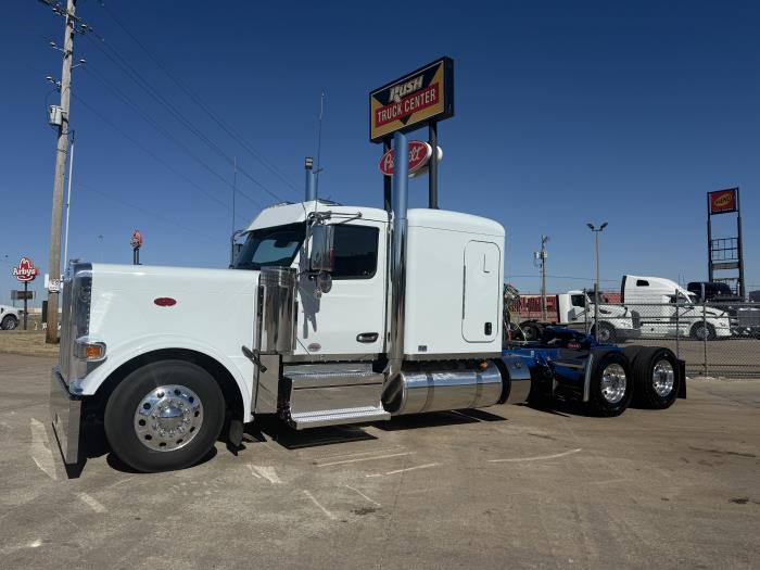 2027 Peterbilt 589-3