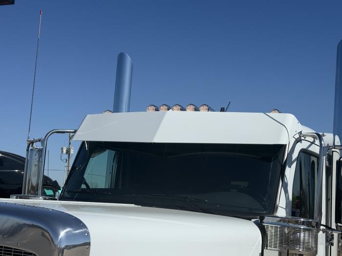 2027 Peterbilt 589-11