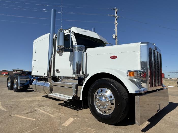 2027 Peterbilt 589-13