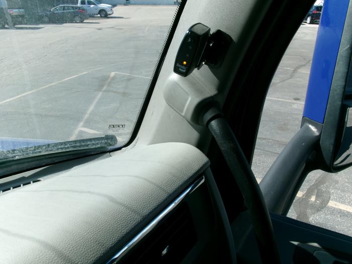 2022 Peterbilt 579-15