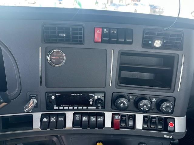 2024 Kenworth T880-7