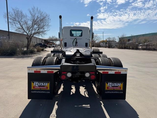 2027 Peterbilt 589-6