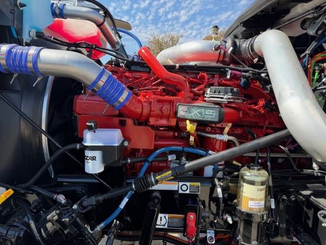 2027 Peterbilt 589-13