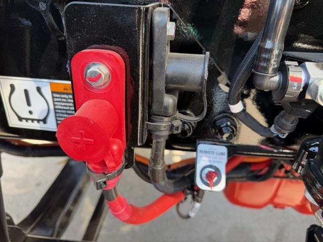 2027 Peterbilt 589-16