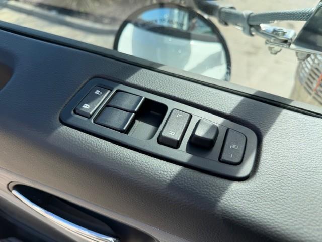 2027 Peterbilt 589-42