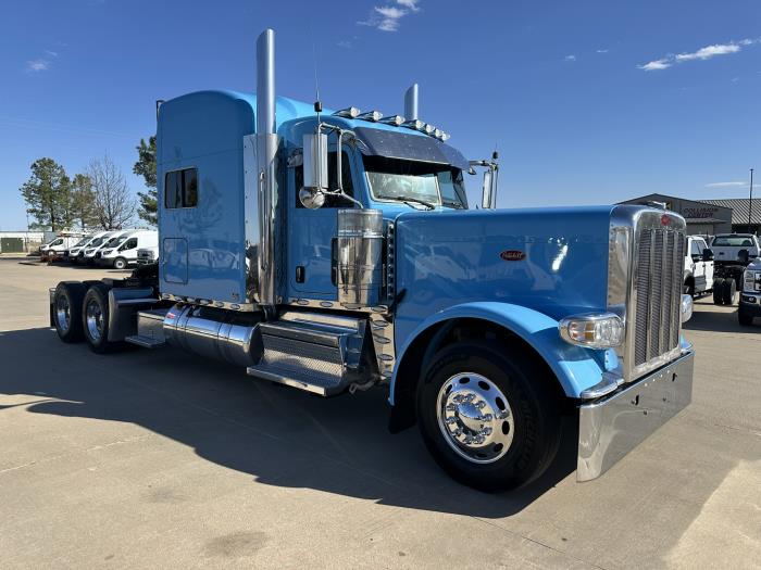 2024 Peterbilt 389-2