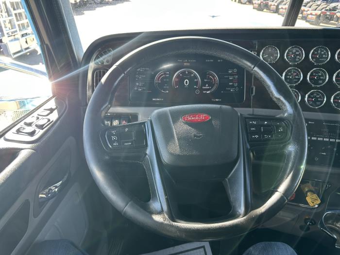 2024 Peterbilt 389-6