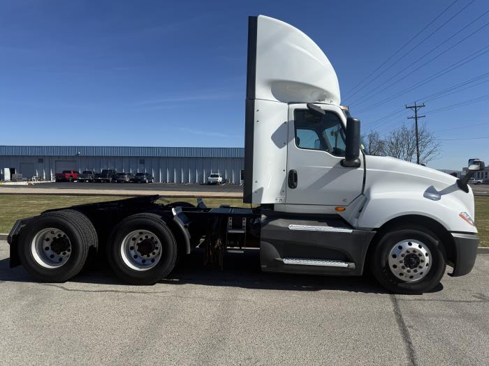 2021 International LT625-5