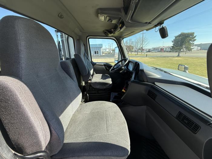 2021 International LT625-21