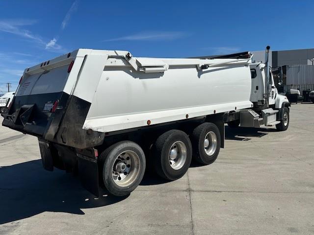 2024 Freightliner FL114SD-1