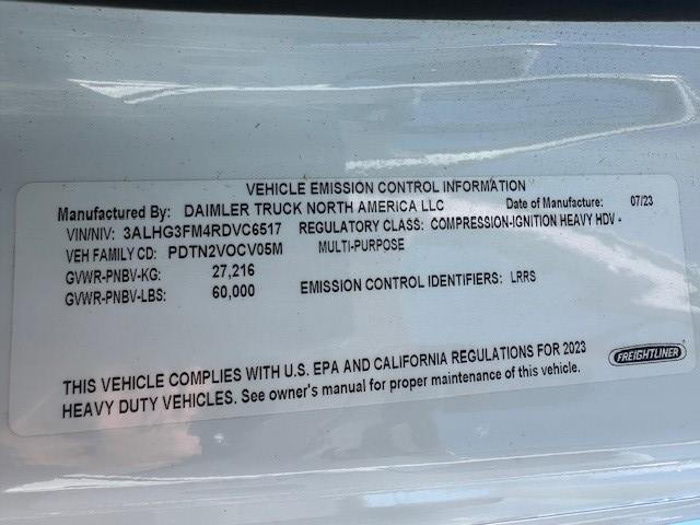 2024 Freightliner FL114SD-3