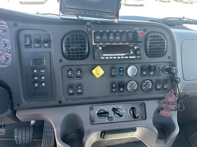 2024 Freightliner FL114SD-6