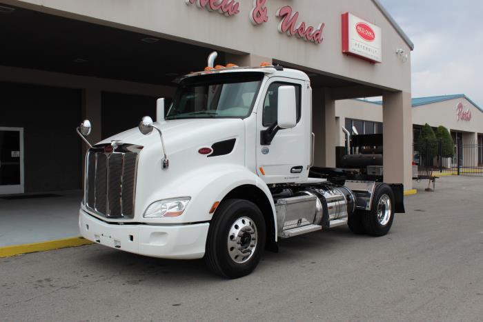 2020 Peterbilt 579-1