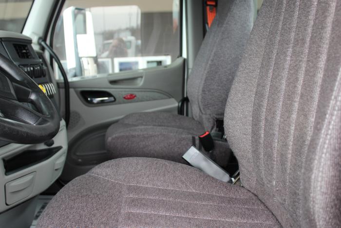 2020 Peterbilt 579-9