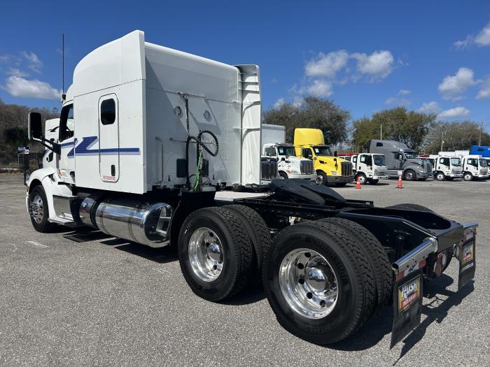 2022 Peterbilt 579-3