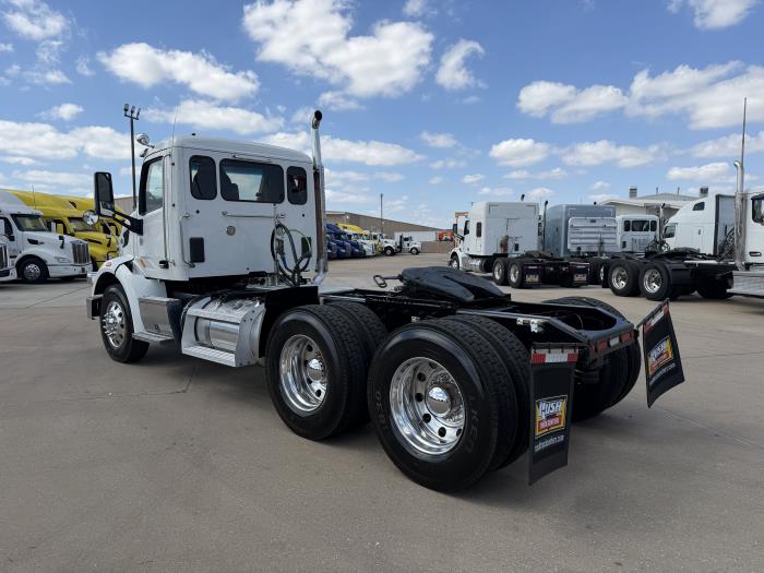 2020 Peterbilt 567-3