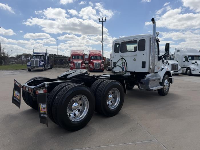 2020 Peterbilt 567-18