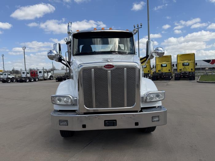 2020 Peterbilt 567-21
