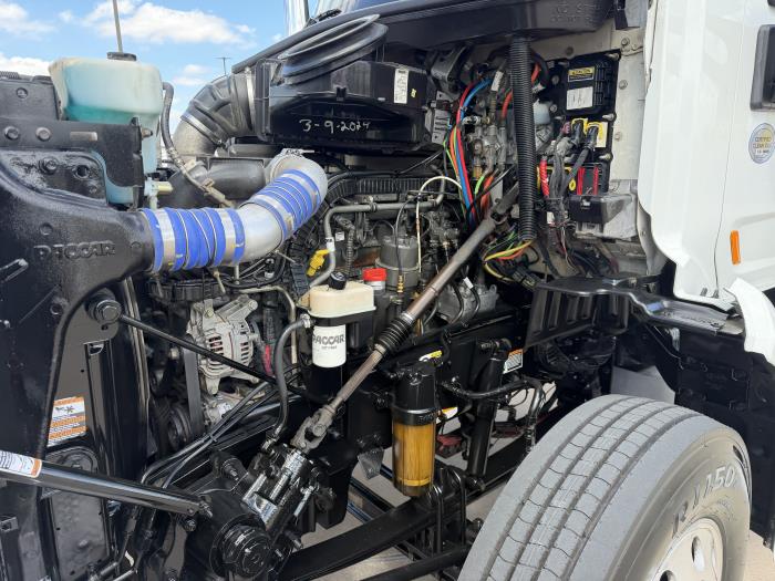 2020 Peterbilt 567-29