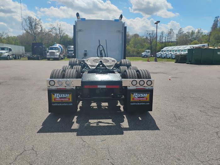 2019 Kenworth T800-6