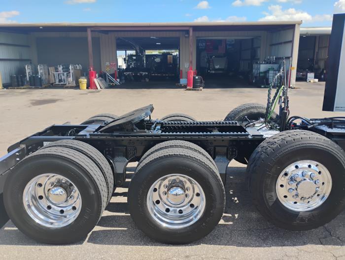 2019 Kenworth T800-8