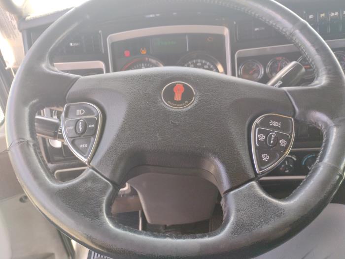 2019 Kenworth T800-16