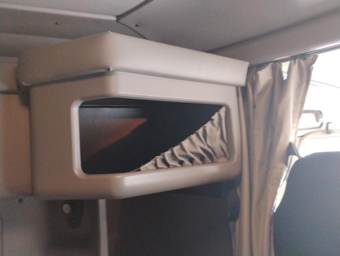 2019 Kenworth T800-29