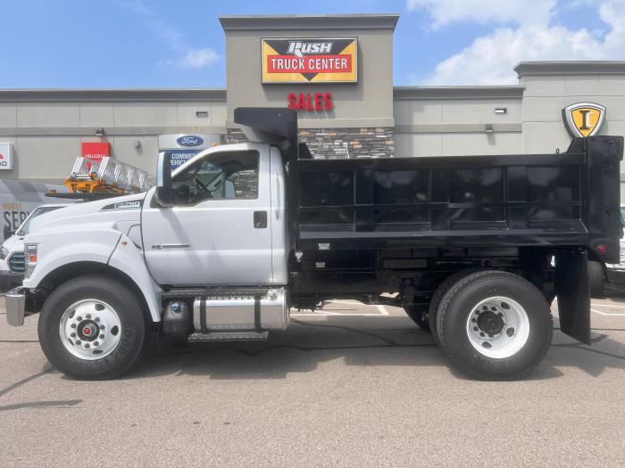 2027 Ford F-750-13