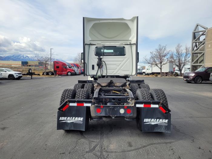 2020 International LT625-4