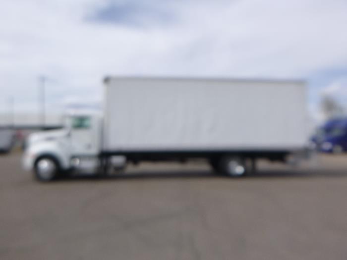 2020 Peterbilt 337-4